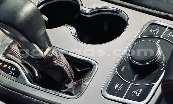 Buy Import Jeep Grand Cherokee Black Car in Dakar in Dakar Buy Import Jeep Grand Cherokee Black Car in Dakar in Dakar