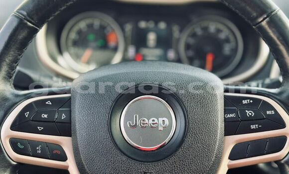 Dieundeu Imported Jeep Cherokee Black Auto in Dakar in Dakar Dieundeu Imported Jeep Cherokee Black Auto in Dakar in Dakar