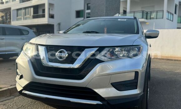 Acheter Import Voiture Nissan Rogue Gris à Dakar, Dakar