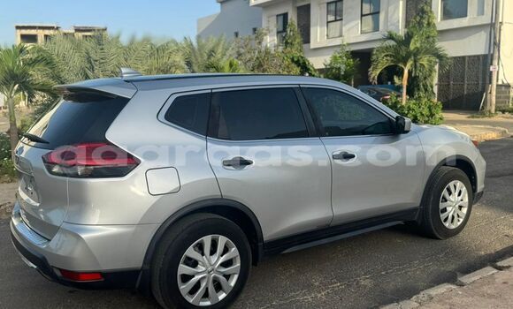 Acheter Import Voiture Nissan Rogue Gris à Dakar, Dakar Acheter Import Voiture Nissan Rogue Gris à Dakar, Dakar