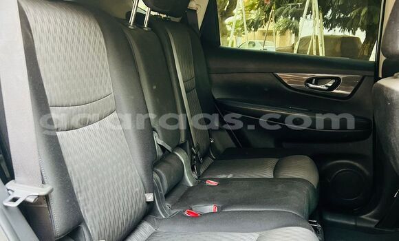 Acheter Import Voiture Nissan Rogue Gris à Dakar, Dakar Acheter Import Voiture Nissan Rogue Gris à Dakar, Dakar