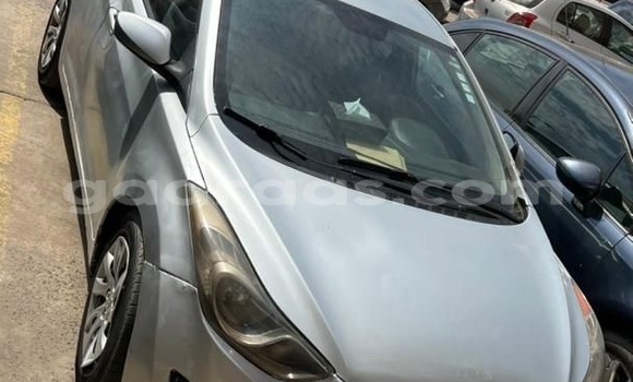 Dieundeu Occasion Hyundai Elantra Silver Auto in Dakar in Dakar