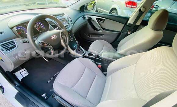 Acheter Occasion Voiture Hyundai Elantra Blanc à Matam, Matam