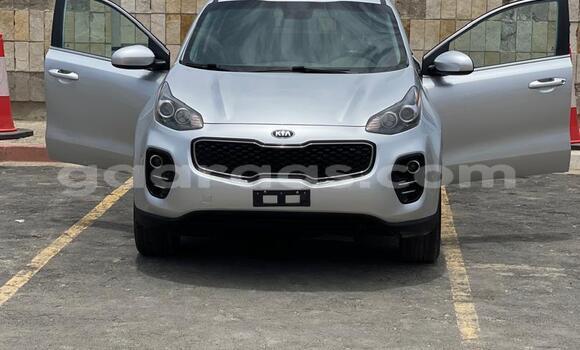 Buy Used Kia Sportage Silver Car in Matam in Matam Buy Used Kia Sportage Silver Car in Matam in Matam
