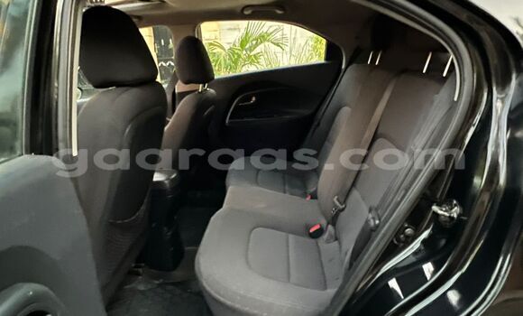 Buy Used Kia Rio Black Car in Dakar in Dakar Buy Used Kia Rio Black Car in Dakar in Dakar