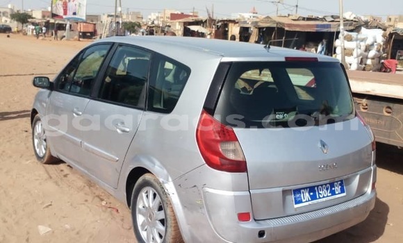 Acheter Occasion Voiture Renault Scenic Gris à Dakar, Dakar Acheter Occasion Voiture Renault Scenic Gris à Dakar, Dakar