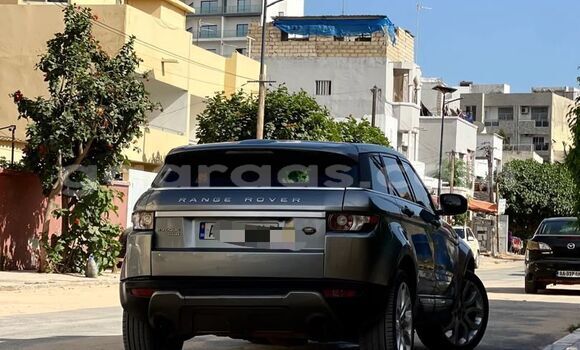 Buy Used Range Rover Evoque Gris métallisé Car in Dakar in Dakar Buy Used Range Rover Evoque Gris métallisé Car in Dakar in Dakar