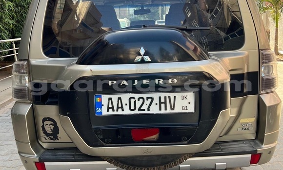 Acheter Occasion Voiture Mitsubishi Pajero Beige à Dakar, Dakar Acheter Occasion Voiture Mitsubishi Pajero Beige à Dakar, Dakar