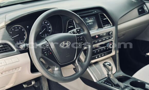 Buy Import Hyundai Sonata Silver Car in Dakar in Dakar Buy Import Hyundai Sonata Silver Car in Dakar in Dakar