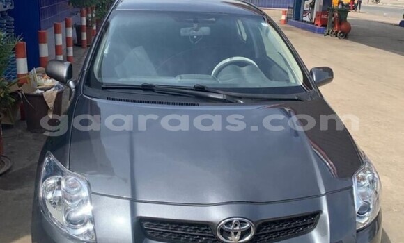 Dieundeu Occasion Toyota Auris Silver Auto in Dakar in Dakar Dieundeu Occasion Toyota Auris Silver Auto in Dakar in Dakar