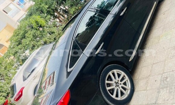 Dieundeu Occasion Hyundai Sonata Black Auto in Dakar in Dakar Dieundeu Occasion Hyundai Sonata Black Auto in Dakar in Dakar
