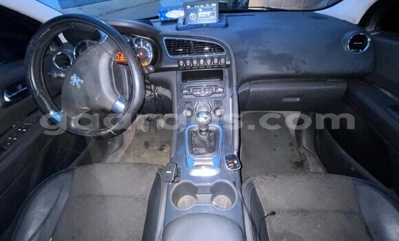 Acheter Occasion Voiture Peugeot 3008 Gris à Dakar, Dakar Acheter Occasion Voiture Peugeot 3008 Gris à Dakar, Dakar