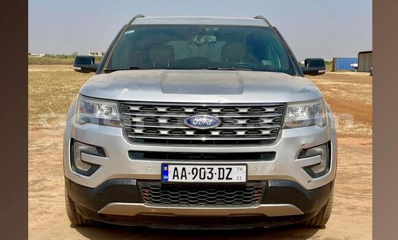 Acheter Occasion Voiture Ford Explorer Gris métallisé à Mbour, Thies Acheter Occasion Voiture Ford Explorer Gris métallisé à Mbour, Thies