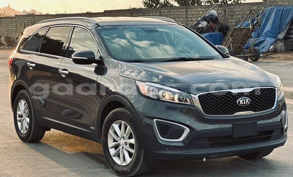 Buy Import Kia Sorento Silver Car in Dakar in Dakar Buy Import Kia Sorento Silver Car in Dakar in Dakar