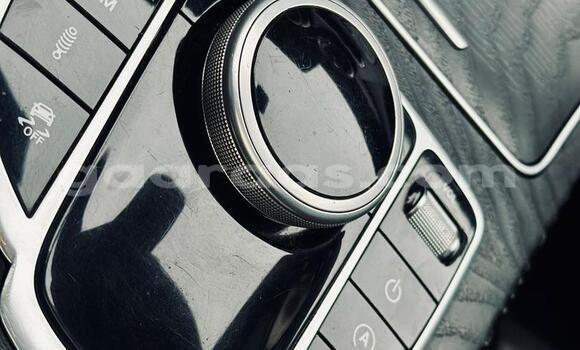 Acheter Import Voiture Mercedes‒Benz GLC Noir à Dakar, Dakar Acheter Import Voiture Mercedes‒Benz GLC Noir à Dakar, Dakar