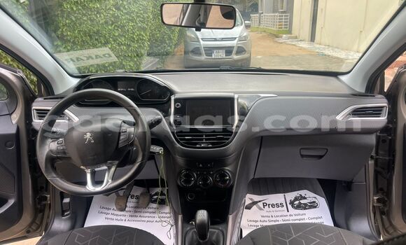 Buy Import Peugeot 2008 Silver Car in Dakar in Dakar Buy Import Peugeot 2008 Silver Car in Dakar in Dakar