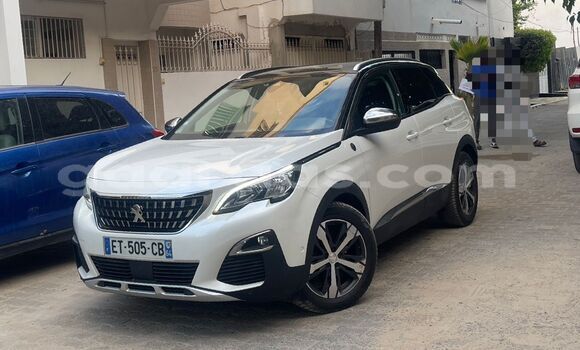 Acheter Import Voiture Peugeot 3008 Blanc à Dakar, Dakar Acheter Import Voiture Peugeot 3008 Blanc à Dakar, Dakar