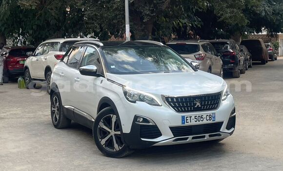 Acheter Import Voiture Peugeot 3008 Blanc à Dakar, Dakar Acheter Import Voiture Peugeot 3008 Blanc à Dakar, Dakar