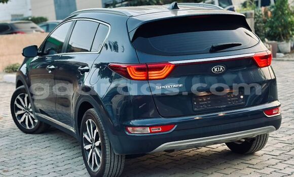 Acheter Import Voiture Kia Sportage Noir à Dakar, Dakar Acheter Import Voiture Kia Sportage Noir à Dakar, Dakar