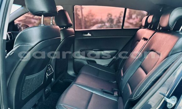 Acheter Import Voiture Kia Sportage Noir à Dakar, Dakar Acheter Import Voiture Kia Sportage Noir à Dakar, Dakar