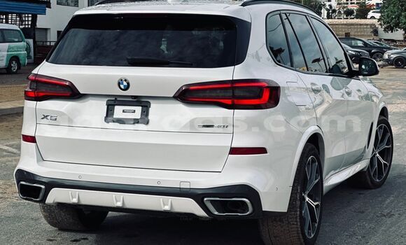 Buy Import BMW X5 M White Car in Dakar in Dakar Buy Import BMW X5 M White Car in Dakar in Dakar