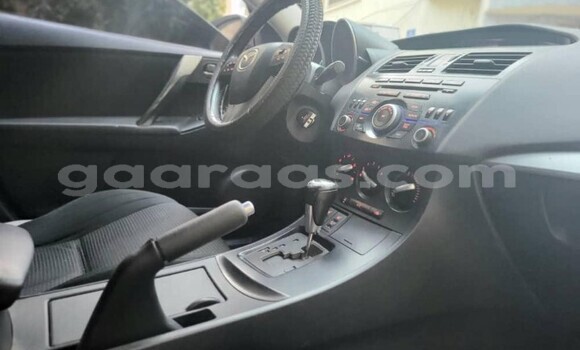 Acheter Occasion Voiture Mazda 3 Blanc à Dakar, Dakar Acheter Occasion Voiture Mazda 3 Blanc à Dakar, Dakar