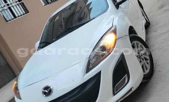 Acheter Occasion Voiture Mazda 3 Blanc à Dakar, Dakar Acheter Occasion Voiture Mazda 3 Blanc à Dakar, Dakar