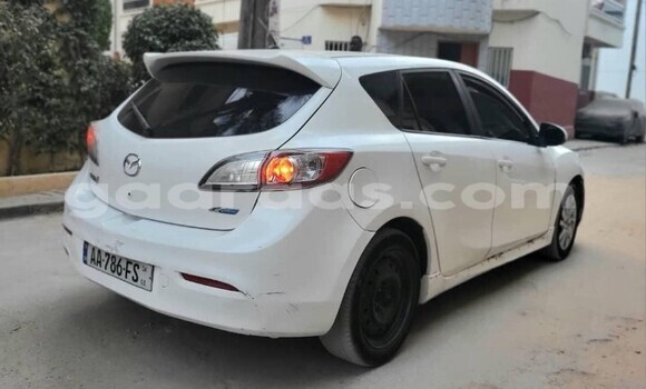Acheter Occasion Voiture Mazda 3 Blanc à Dakar, Dakar Acheter Occasion Voiture Mazda 3 Blanc à Dakar, Dakar