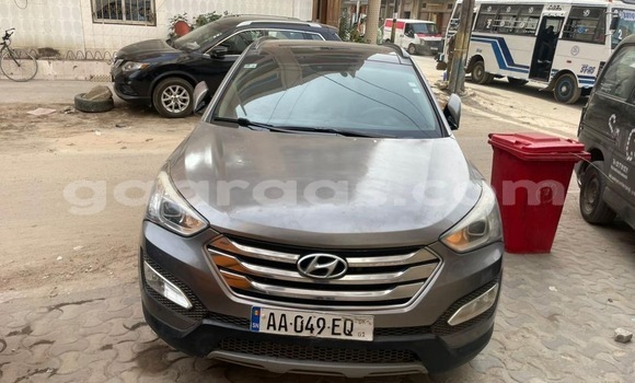 Dieundeu Occasion Hyundai Santa Fe Silver Auto in Dakar in Dakar Dieundeu Occasion Hyundai Santa Fe Silver Auto in Dakar in Dakar