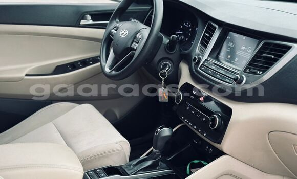 Buy Import Hyundai Tucson Red Car in Dakar in Dakar Buy Import Hyundai Tucson Red Car in Dakar in Dakar