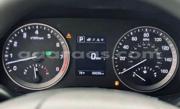 Buy Import Hyundai Tucson Red Car in Dakar in Dakar Buy Import Hyundai Tucson Red Car in Dakar in Dakar