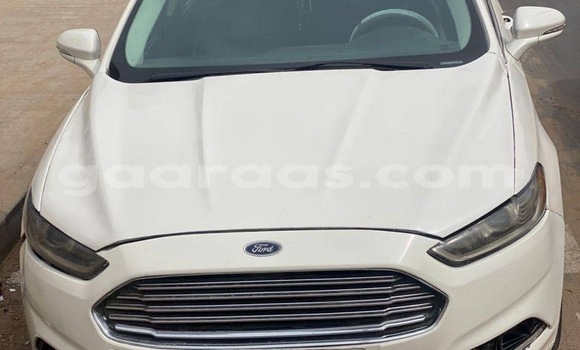 Buy Used Ford Fusion White Car in Damniadio in Dakar