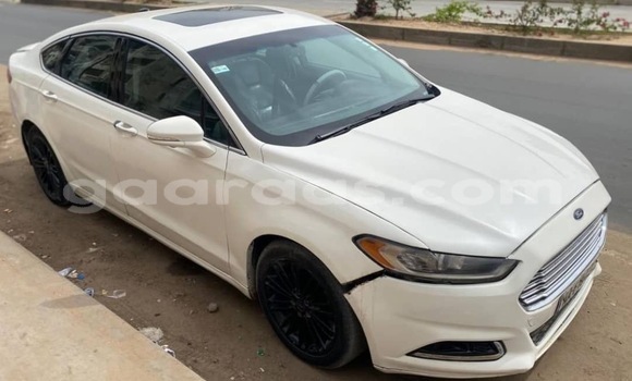Acheter Occasion Voiture Ford Fusion Blanc à Damniadio, Dakar Acheter Occasion Voiture Ford Fusion Blanc à Damniadio, Dakar