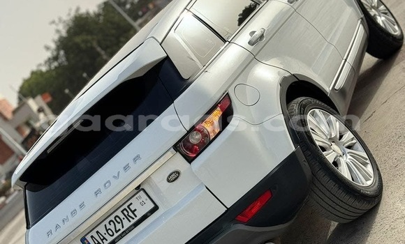 Acheter Import Voiture Land Rover Range Rover Evoque Blanc à Dakar, Dakar Acheter Import Voiture Land Rover Range Rover Evoque Blanc à Dakar, Dakar