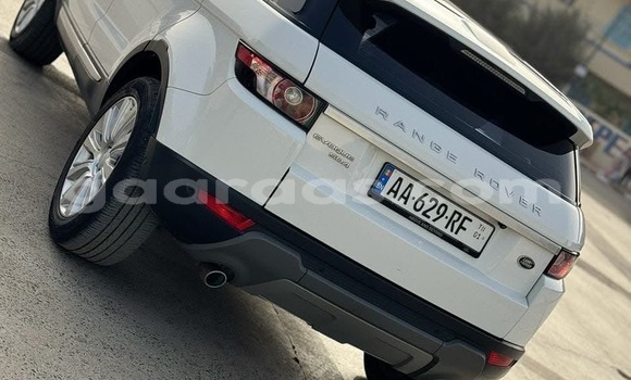 Acheter Import Voiture Land Rover Range Rover Evoque Blanc à Dakar, Dakar Acheter Import Voiture Land Rover Range Rover Evoque Blanc à Dakar, Dakar