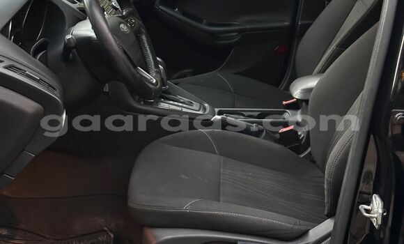 Acheter Occasion Voiture Ford Focus Noir à Dakar, Dakar Acheter Occasion Voiture Ford Focus Noir à Dakar, Dakar