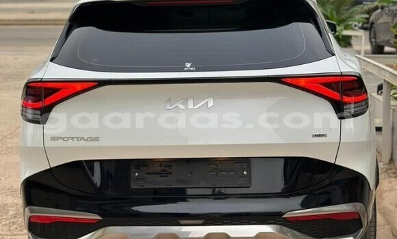 Acheter Occasion Voiture Kia Sportage Blanc à Dakar, Dakar Acheter Occasion Voiture Kia Sportage Blanc à Dakar, Dakar