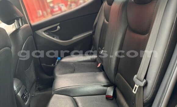 Acheter Occasion Voiture Hyundai Avante Noir à Dakar, Dakar Acheter Occasion Voiture Hyundai Avante Noir à Dakar, Dakar