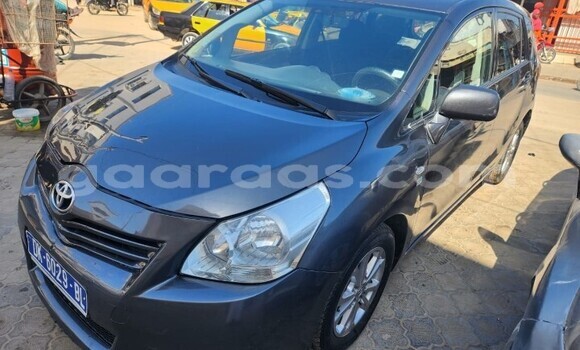 Dieundeu Occasion Toyota Corolla Verso Other Auto in Dakar in Dakar Dieundeu Occasion Toyota Corolla Verso Other Auto in Dakar in Dakar