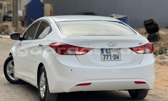 Buy Import Hyundai Avante White Car in Dakar in Dakar Buy Import Hyundai Avante White Car in Dakar in Dakar