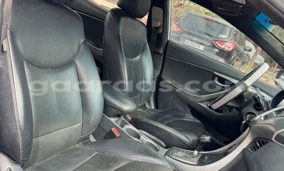 Buy Import Hyundai Avante White Car in Dakar in Dakar Buy Import Hyundai Avante White Car in Dakar in Dakar