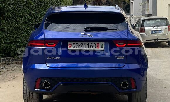 Acheter Occasion Voiture Jaguar E-Pace Bleu à Dakar, Dakar Acheter Occasion Voiture Jaguar E-Pace Bleu à Dakar, Dakar