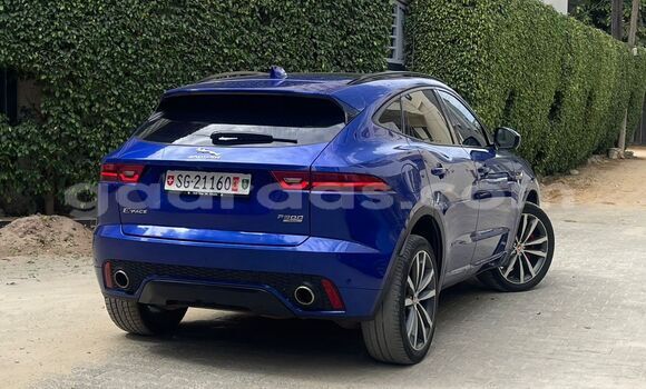 Acheter Occasion Voiture Jaguar E-Pace Bleu à Dakar, Dakar Acheter Occasion Voiture Jaguar E-Pace Bleu à Dakar, Dakar