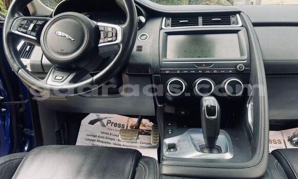 Acheter Occasion Voiture Jaguar E-Pace Bleu à Dakar, Dakar Acheter Occasion Voiture Jaguar E-Pace Bleu à Dakar, Dakar