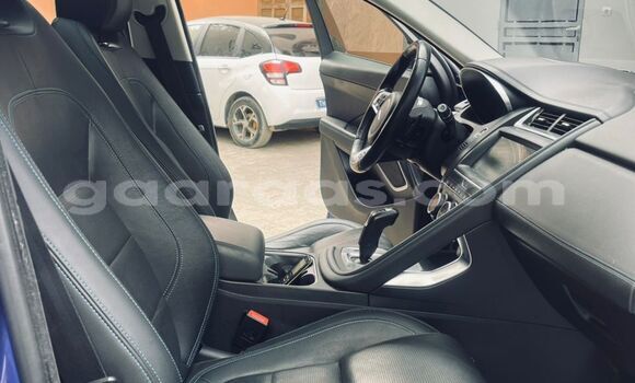 Acheter Occasion Voiture Jaguar E-Pace Bleu à Dakar, Dakar Acheter Occasion Voiture Jaguar E-Pace Bleu à Dakar, Dakar