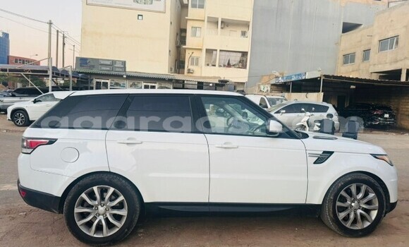 Acheter Occasion Voiture Land Rover Range Rover Sport Blanc à Dakar, Dakar Acheter Occasion Voiture Land Rover Range Rover Sport Blanc à Dakar, Dakar