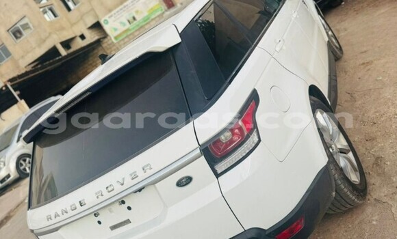 Acheter Occasion Voiture Land Rover Range Rover Sport Blanc à Dakar, Dakar Acheter Occasion Voiture Land Rover Range Rover Sport Blanc à Dakar, Dakar