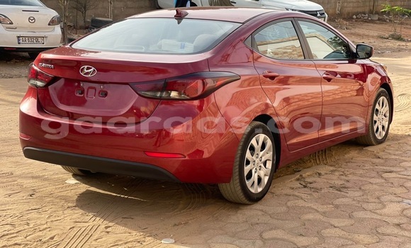Acheter Neuf Voiture Hyundai Elantra Rouge à Dakar, Dakar Acheter Neuf Voiture Hyundai Elantra Rouge à Dakar, Dakar