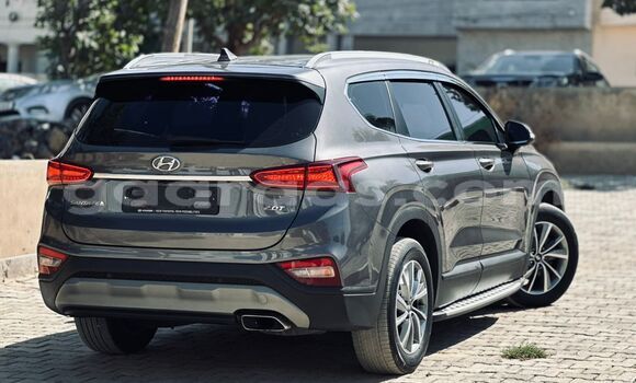 Buy Import Hyundai Santa Fe Silver Car in Dakar in Dakar Buy Import Hyundai Santa Fe Silver Car in Dakar in Dakar