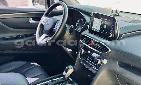 Buy Import Hyundai Santa Fe Silver Car in Dakar in Dakar Buy Import Hyundai Santa Fe Silver Car in Dakar in Dakar